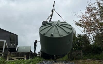 Hiab Hire in Cambridge For Expert Coastal Water Tank Deliveries