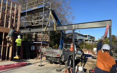 How Hiring Hiabs Helps Hamilton Builders Save Time and Labour
