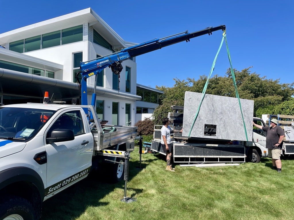 Reach Cranes moving equipment into place